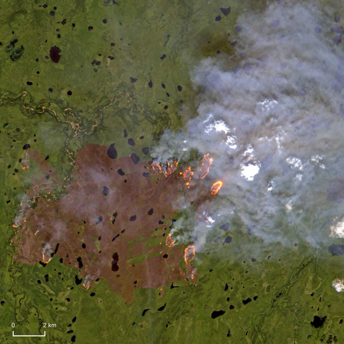 or_bit_eye's tweet photo. 🔴⚠️🔥🇨🇦In the longest ever #wildfires summer of #Canada more than 9MHa have been burned and now the fire has reached the #Arctic. This #Sentinel2 image of July 6 shows the first huge #ArcticFire in N.E.T,more than 50km inside the #ArcticCircle(67.1N,132.2W) #ClimateEmergency https://t.co/lRWnRRe8Bj