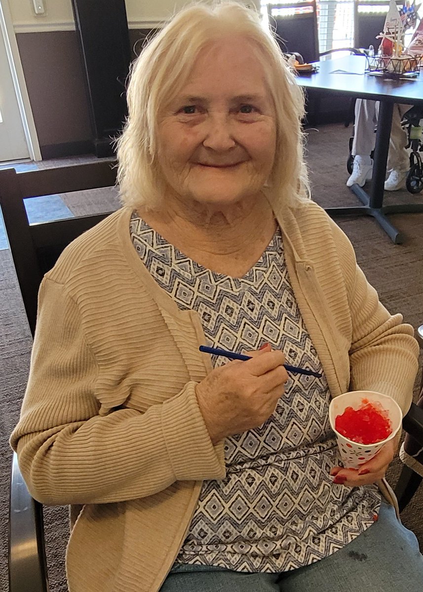 MillPondHC's tweet photo. Happy hour was a hit today with cupcakes, snowcones, and music!!! Happy birthday to all our July birthdays https://t.co/Wc3mo70ehp