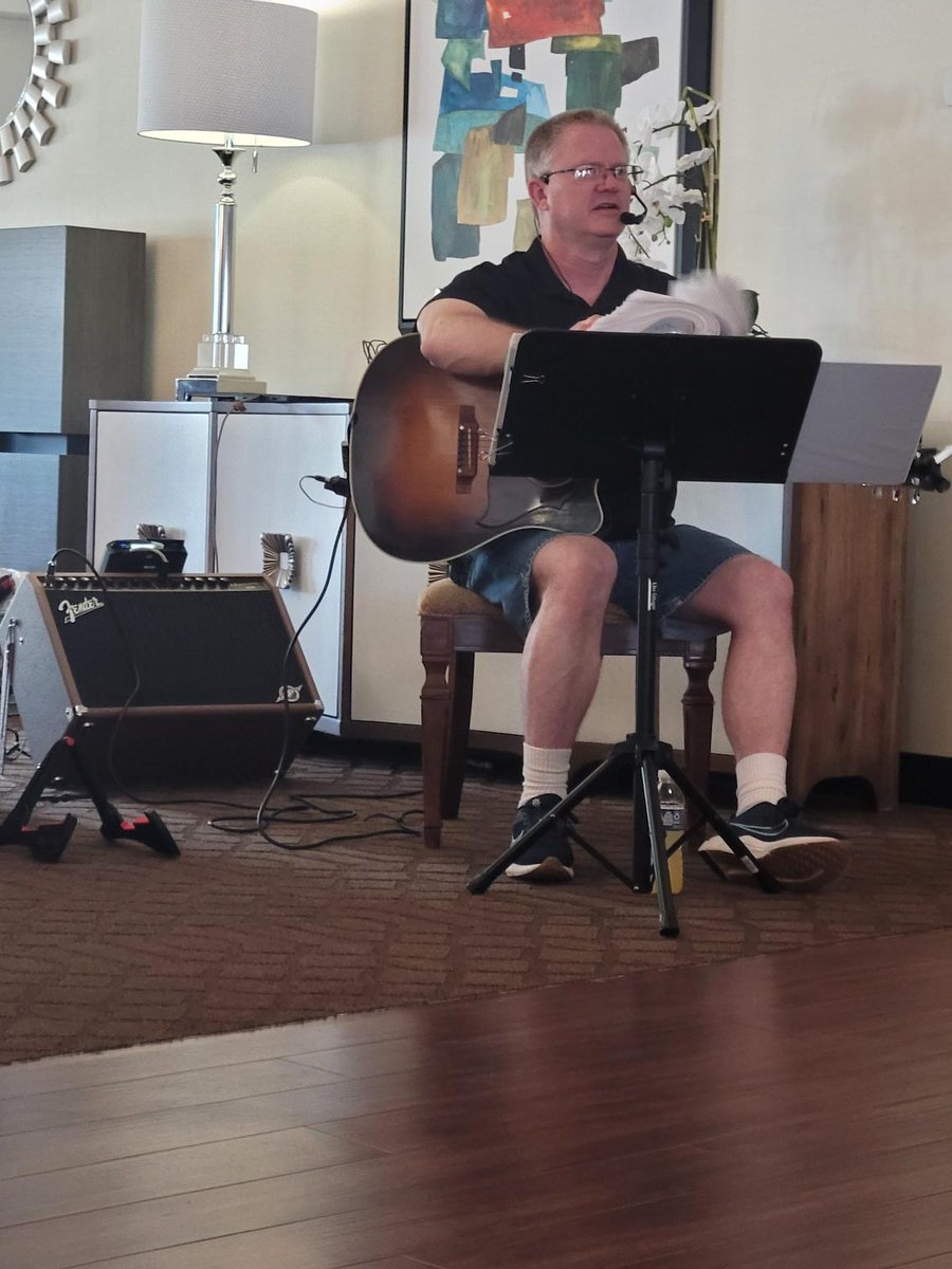 Happy hour was a hit today with cupcakes, snowcones, and music!!! Happy birthday to all our July birthdays