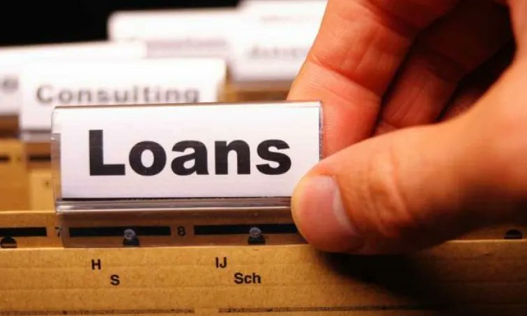 sharemylesson's tweet photo. 💰 Have your students ever wondered  how much of an impact a credit score can have on a  loan? Use this popular activity by @NextGenPF
to calculate the APR, monthly payment, &amp; total interest for both a car payment and a home mortgage: https://t.co/1gs5LlbauY @AFTunion @AFTteach https://t.co/J7GQXhTXFb
