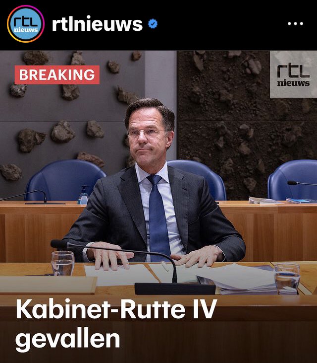 critcaster42's tweet photo. As of today, the #Dutch #Government has fallen 

@ntv @bbc @zdf https://t.co/IKCJtekEcI
