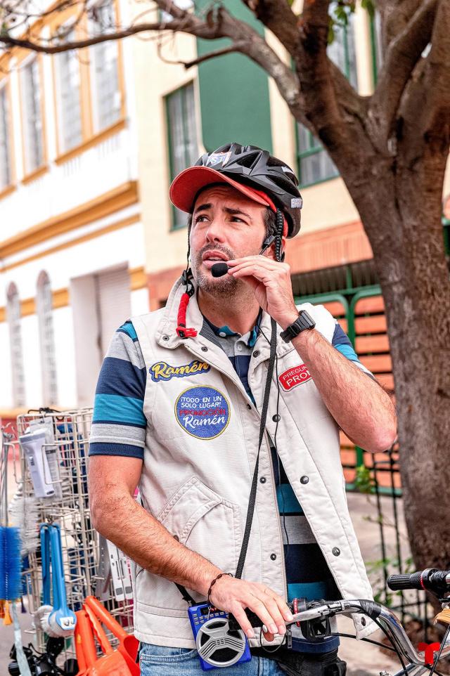 anacsoaresg's tweet photo. Como me siento cada vez que envío un mensaje en lista de difusión por WhatsApp ofreciendo ropa y encargos: https://t.co/t7IuZW1DB0