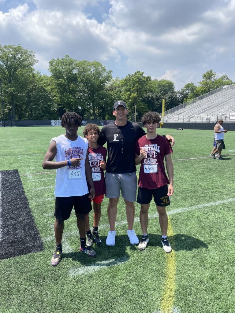 ChristofferGo7's tweet photo. Had a great time competing today at the Fordham camp was able to showcase my ability to cover as a db and got to lock up some wr's @FordhamRams @Coach_Conlin  @PrepRedzoneNY @CoachPetrarca @RFReichert @BaysideFootball @Cantstopp_23 @savva_paul https://t.co/D3hDTmgew0