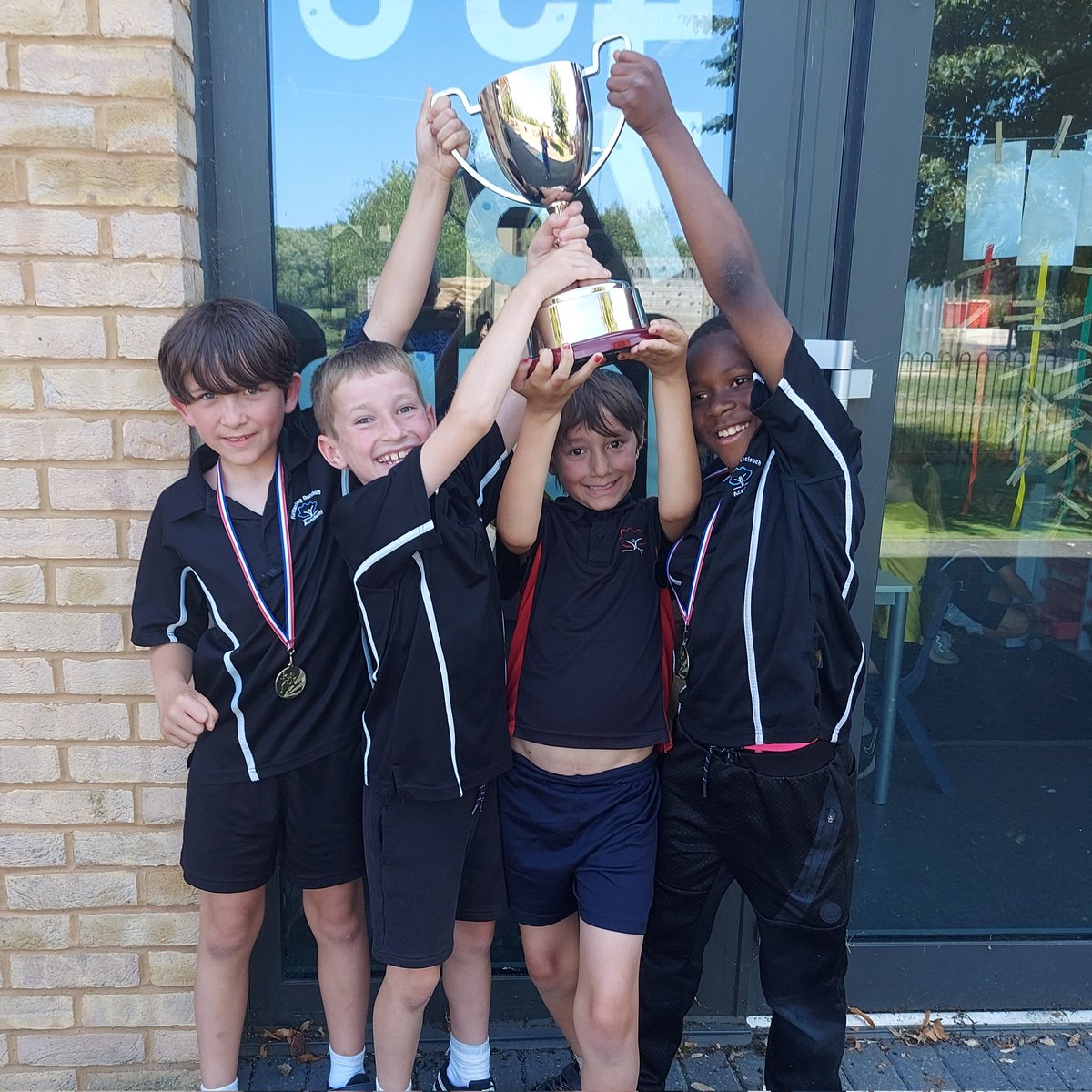 What a sports day that was! Thank you to everyone who organised today and to Year 3b for running their fastest and smiling their hardest! Well done <a href="/KBAGriffin/">KBA Griffin House</a> ! 
@KbaPrimary <a href="/KBuccleuchA/">KBA</a> <a href="/MrsONeillKBA/">Angela O'Neill</a> @MrsFoleyKBA