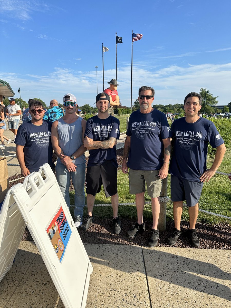 IBEWLocal400's tweet image. It was an honor for IBEW Local 400 to be a part of Military Appreciation Night at the BlueClaws game. Thank you to all our members who came out and showed their support!