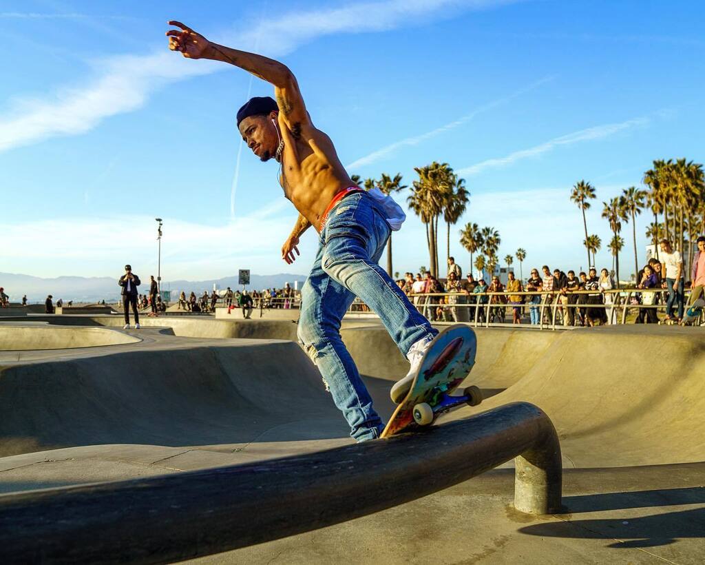 kbpcaptures's tweet photo. Bringing back some action 🛹
.

.

.

.

#sonyalpha #losangeles #venicebeach #venicebeachskatepark #fbf #flashbackfriday #losangelesworld #citykillerz #goldenhour #discoverwithalpha #alphacollective #sonyphotography #actionphoto #actionphotography #sk… https://t.co/xrd1F83AZk https://t.co/YCbkWaej2L