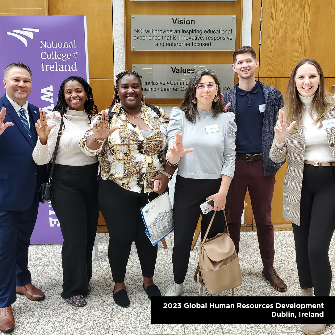 UofLCEHD's tweet image. This summer, 47 students from the CEHD, ventured far beyond campus on three international learning opportunities. Read more about their adventures abroad: bit.ly/3rivIit

#InternationalLearning #TeamCEHD #WeAreUofL #UofL #UniversityOfLouisville #GoCards