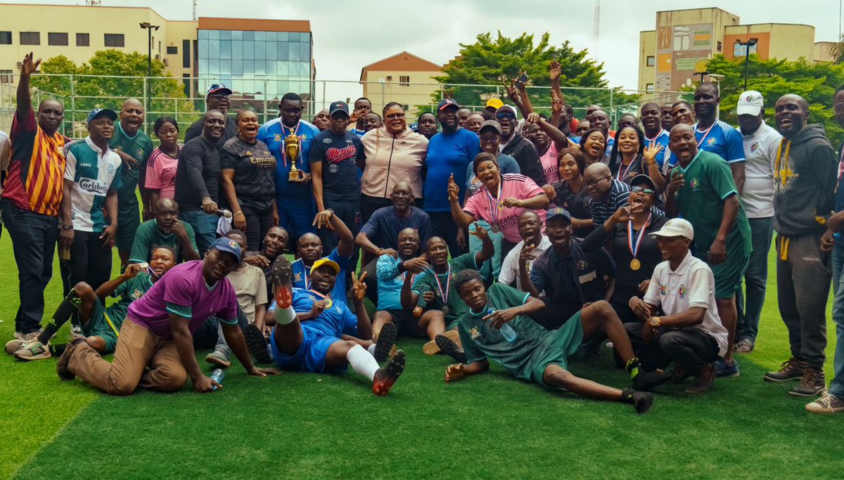 followlasg's tweet photo. LASPA CHARGES OFFICERS TO BE PROACTIVE, DEDICATED TO DUTIES

… Organises Maiden Sports, Fitness Programme for Staff 

Read more: https://t.co/ftTkk1N43F

@jidesanwoolu @drobafemihamzat @LASPA_MOT @lagosMOT1 @hmokunola_
#LASG 
#AGreaterLagosRising https://t.co/s8SCkCtai6