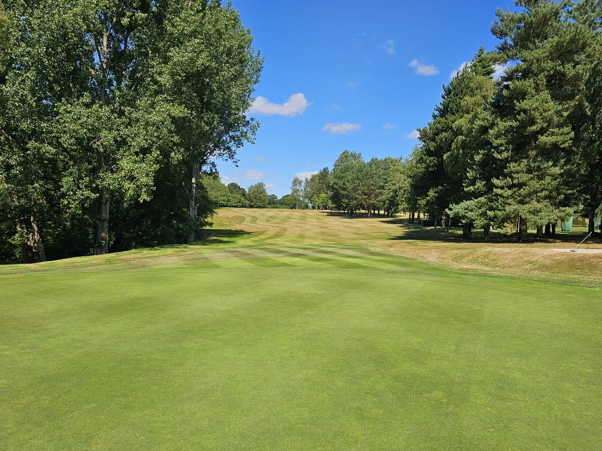 Weekend ready ⛳️🏌‍♀️🏌‍♂️#greenkeeper #golfcourse