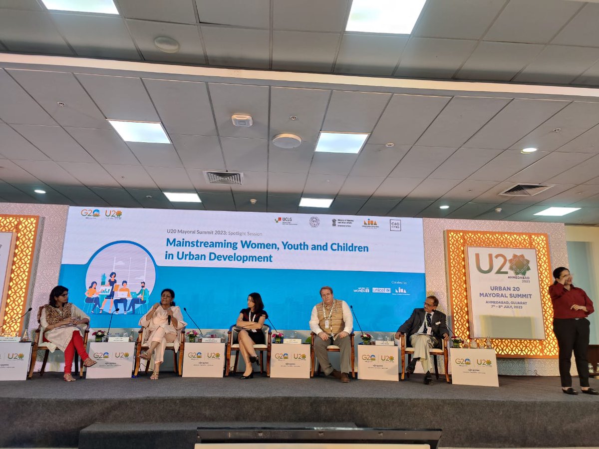 📢Plenary Session on Mainstreaming #Women, #Youth &amp; #Children in Urban Development chaired by Ms Cynthia McCaffrey, Country Representative, <a href="/UNICEFIndia/">UNICEF India</a> Country Office, Ms Kanta Singh, Deputy Representative, <a href="/UNWomenIndia/">UN Women India</a> and Sh <a href="/Rahul/">_</a> Kapoor, JS, @MoHUA, GoI #inclusionmatters