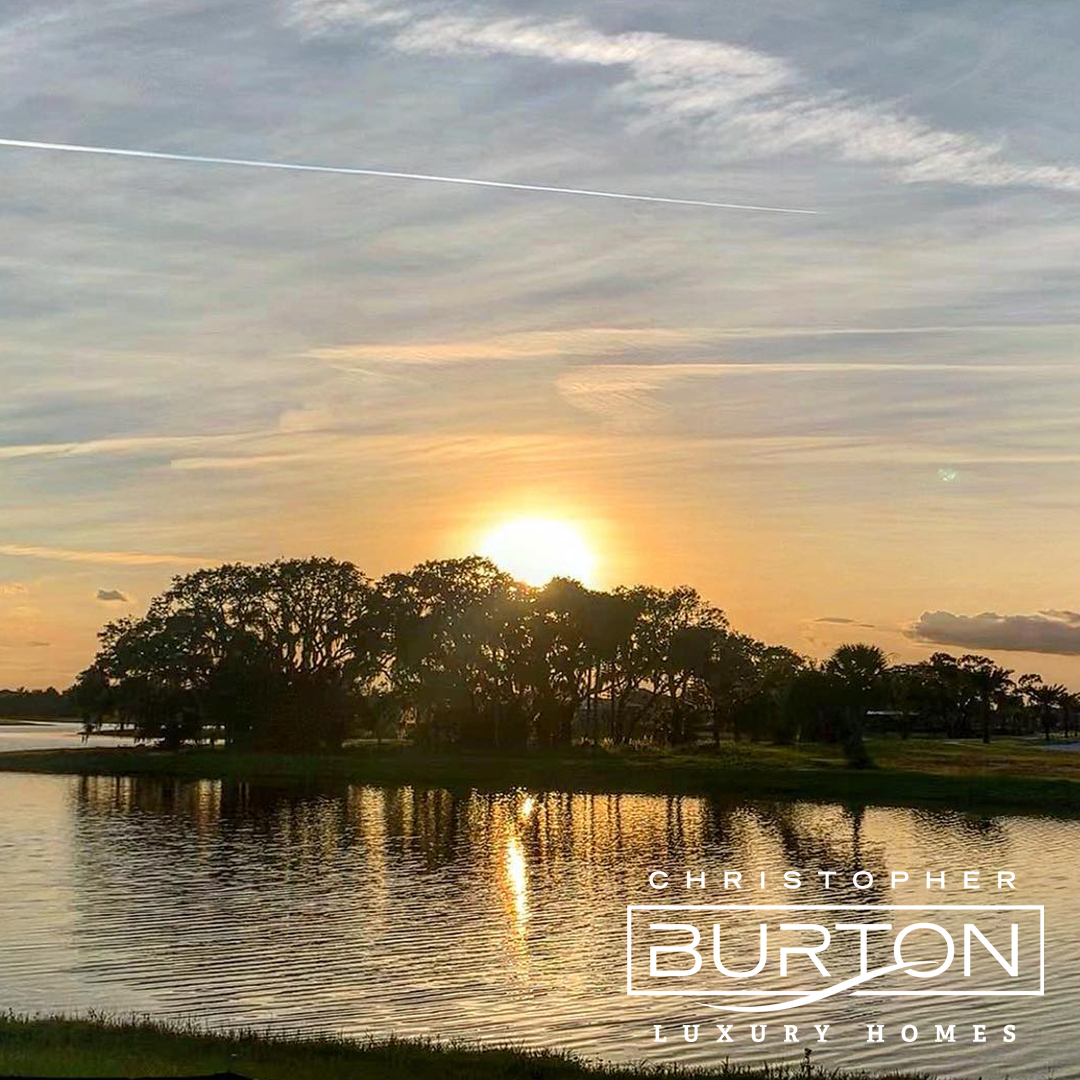 BurtonHomes's tweet photo. Sunset view from The Park in Adelaide. Over 40 homesites left. Visit us today and let's find the perfect location for your dream home. @BurtonHomes 

🏠 https://t.co/eWm3xnVy12

#BurtonHomes #FloridaLife #FloridaLiving #VieraFlorida #MelbourneFL #LuxuryLifestyle #LuxuryHomes https://t.co/QBy9gegdZB