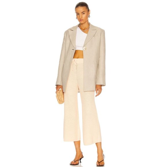 debbiesudduth1's tweet photo. So good I had to share! Check out all the items I'm loving on @Poshmarkapp from @finds_fine @JP__Apparel #poshmark #fashion #style #shopmycloset #alc #linksoul #hurley: https://t.co/djyZGmxayy https://t.co/1biNNjbPXC