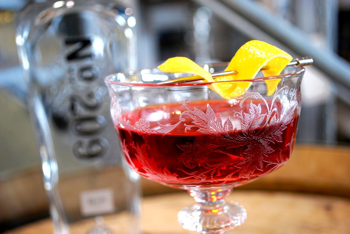 Distillery209's tweet image. TGIF Time for a twist on a classic... "209 Stormflower Negroni" distillery209.com/find #gin #gintonic