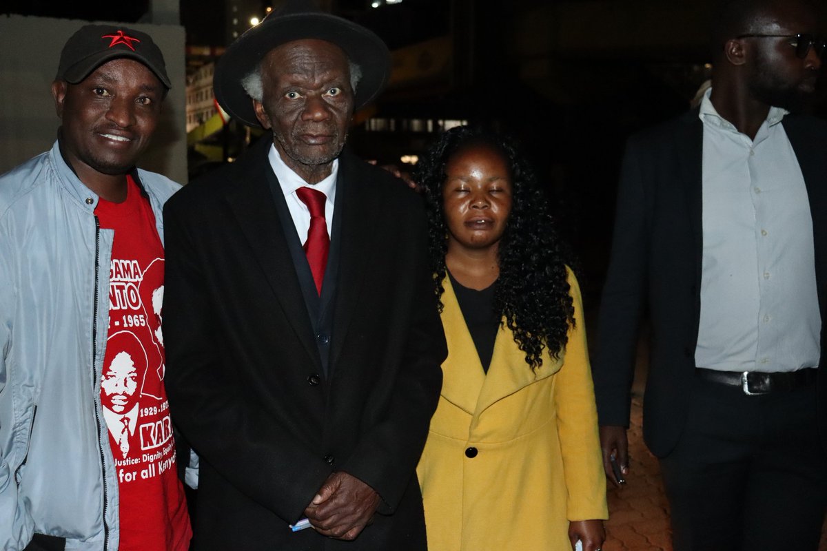 working_justice's tweet image. SC @khaminwakhaminwa, Counsel Lempaa Soyinka, human rights defenders drawn from @KayoleCJC, @MathareSJustice, @sjustice_tt are camped at central police station trying to secure the release of illegally detained #SabaSabaMarchForOurLives  #HRDs.

#FreeToProtest
#LandFoodandFreedom