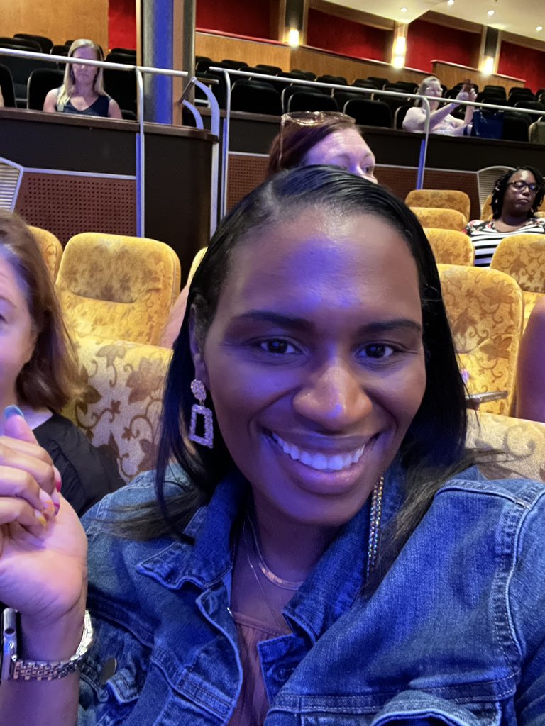 MLRhone1's tweet photo. Great start to the Impact Retreat with @AlaneAdamsBooks as we enjoy @GerrybrooksFNP at the @teachyrheartout cruise to the Bahamas!! https://t.co/WVP9TSpvJY