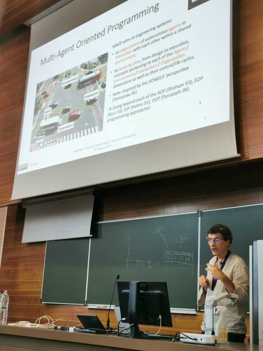 S__Picault's tweet photo. 🎙️Nice invited talk yesterday on Multi-Agent Oriented Programming by Olivier Boissier at #JFSMA #PFIA in Strasbourg👏 https://t.co/rHlMhmSZW4