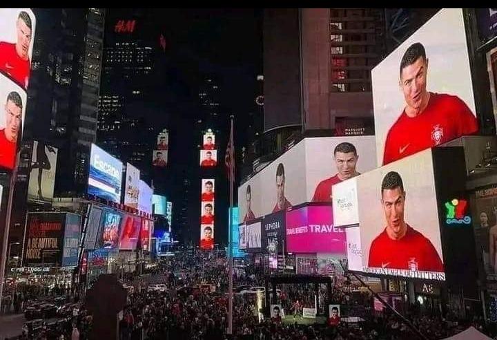 ميسي : إنتقلت إلى أمريكا للراحة 

شوارع أمريكا : 👇🏼😂😂