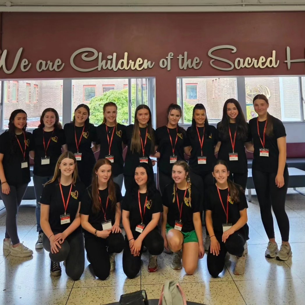 CampCorUnum's tweet photo. In 2017 over 100 Year 8 pupils walked through the green doors of St Catherine's College for a week of fun with @michaelafound Camp. Six years later those campettes were the Camp Cor Unum leaders welcoming 110 Year 8s through the green doors again! Who will be the leaders in 2029? https://t.co/PRVwXcpXqG