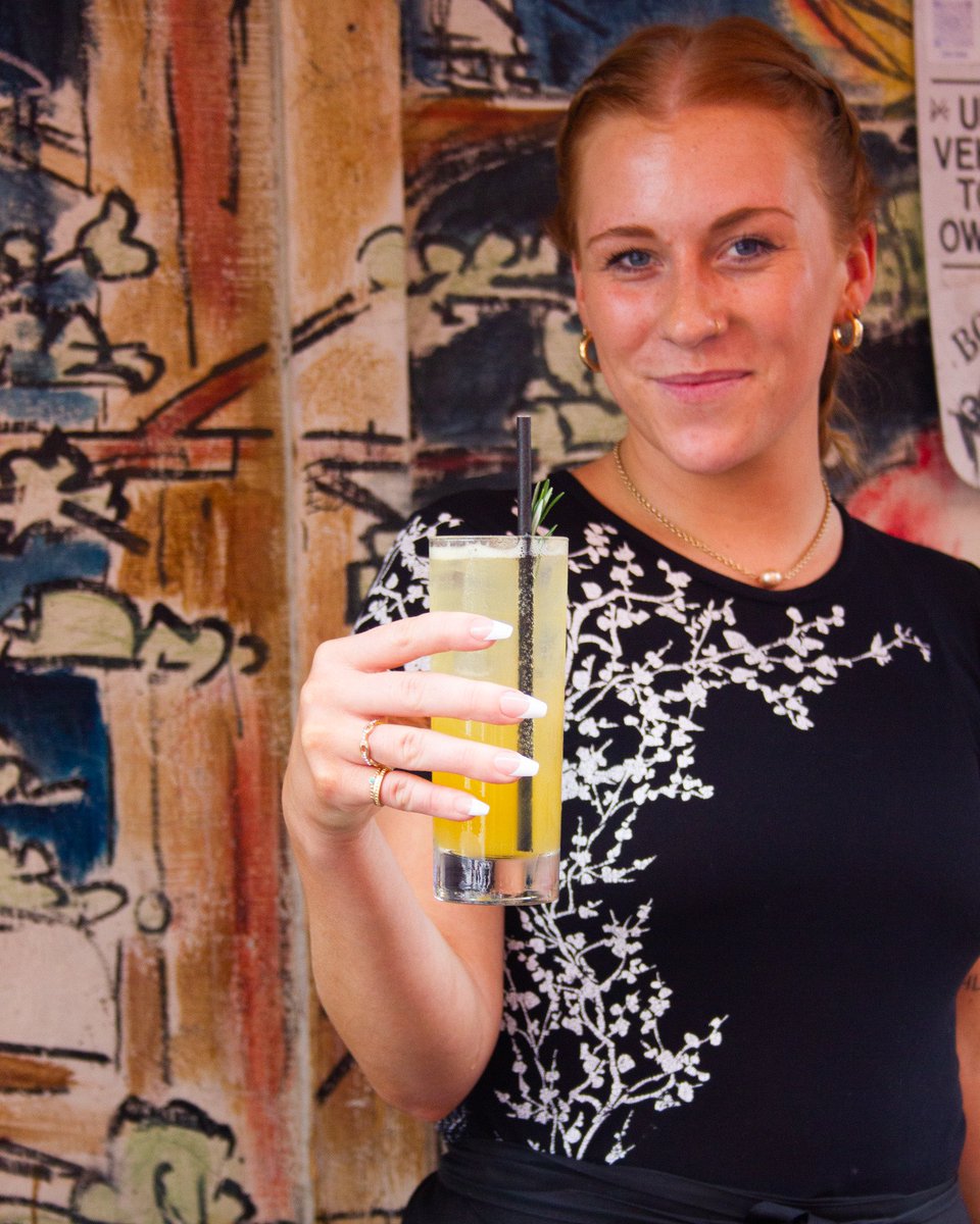 Happy Friday from Hapa 🧡