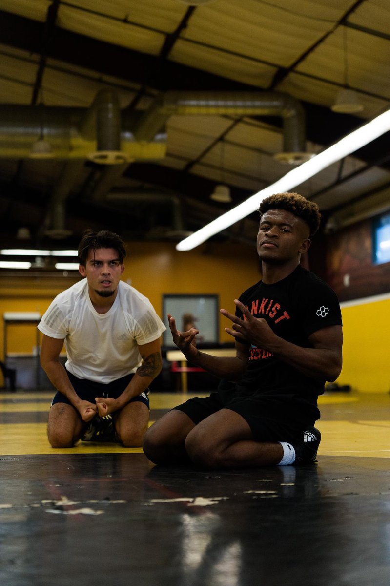 WrestlersGrind tweet media