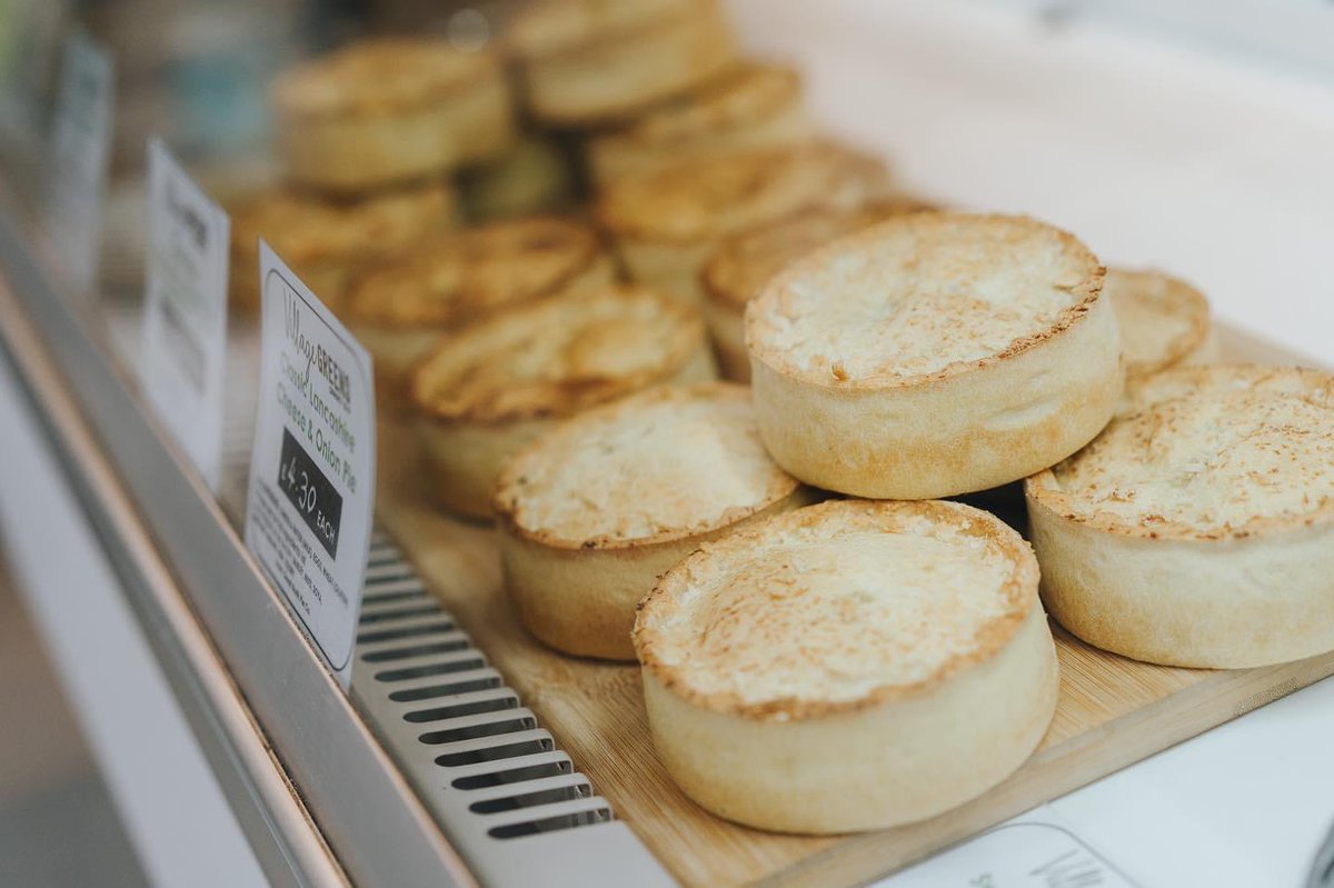 VillageGreensUK's tweet photo. What’s for tea tonight? How about a fresh pie? We’ve got @GreatNorthPieCo for you in the deli and lots of others to choose from in the freezer.

#pie
#piefriday 
#whatsfordinner 
#whatsfortea 
#prestwich 
#manchester
#shoplocal 
#shopsmall https://t.co/5aeWg9bWri