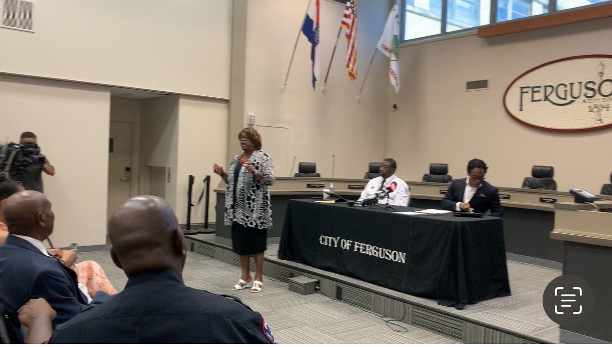 WesleyBell4MO's tweet photo. "If we're serious about public safety, let's get serious about the solutions and pass common sense #gunsafetylaws" 
Thank you @Ella4Ferguson, all the Mayors &amp; Councilpersons and concerned citizens for participating in this Crime Prevention Summit https://t.co/JHk4vBCOPs
