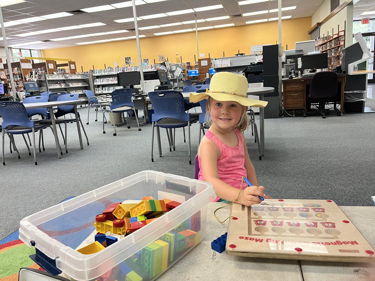 rachaelvoorhees's tweet photo. “Mom, today I want to ride the ‘city bus’ to the library.  That would be a perfect Mommy-Ellie afternoon.”   Done, Kiddo! #SanDiego #publictransit @SDPublicLibrary @sdmts #SanCarlosLibrary https://t.co/dhl8KOzLR1