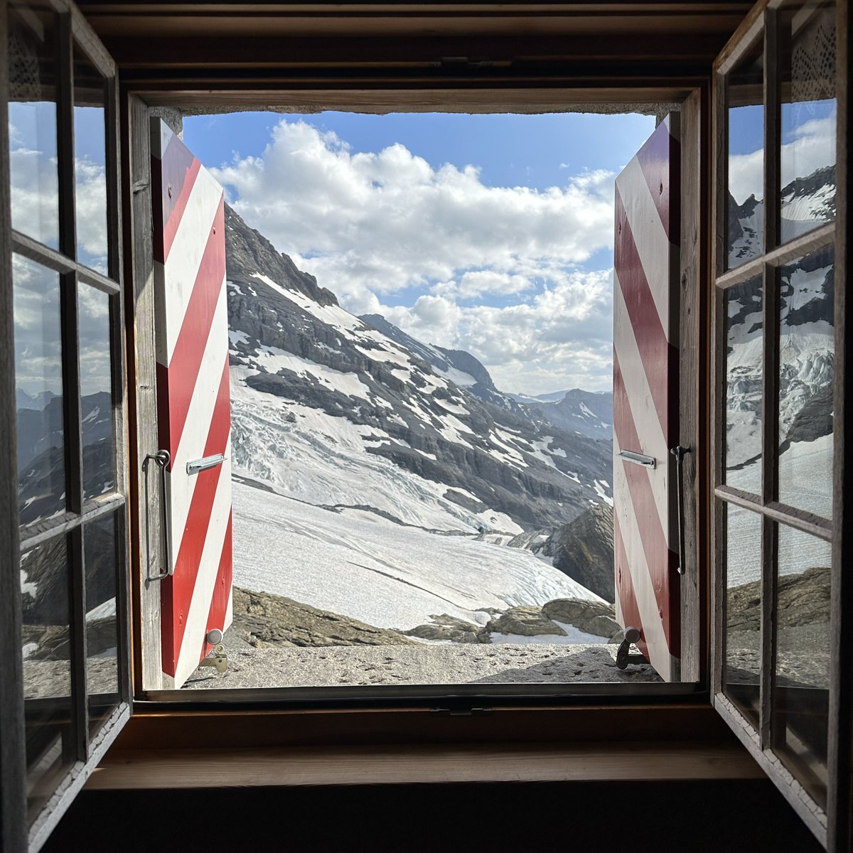 SMESU Edinburgh tweet media