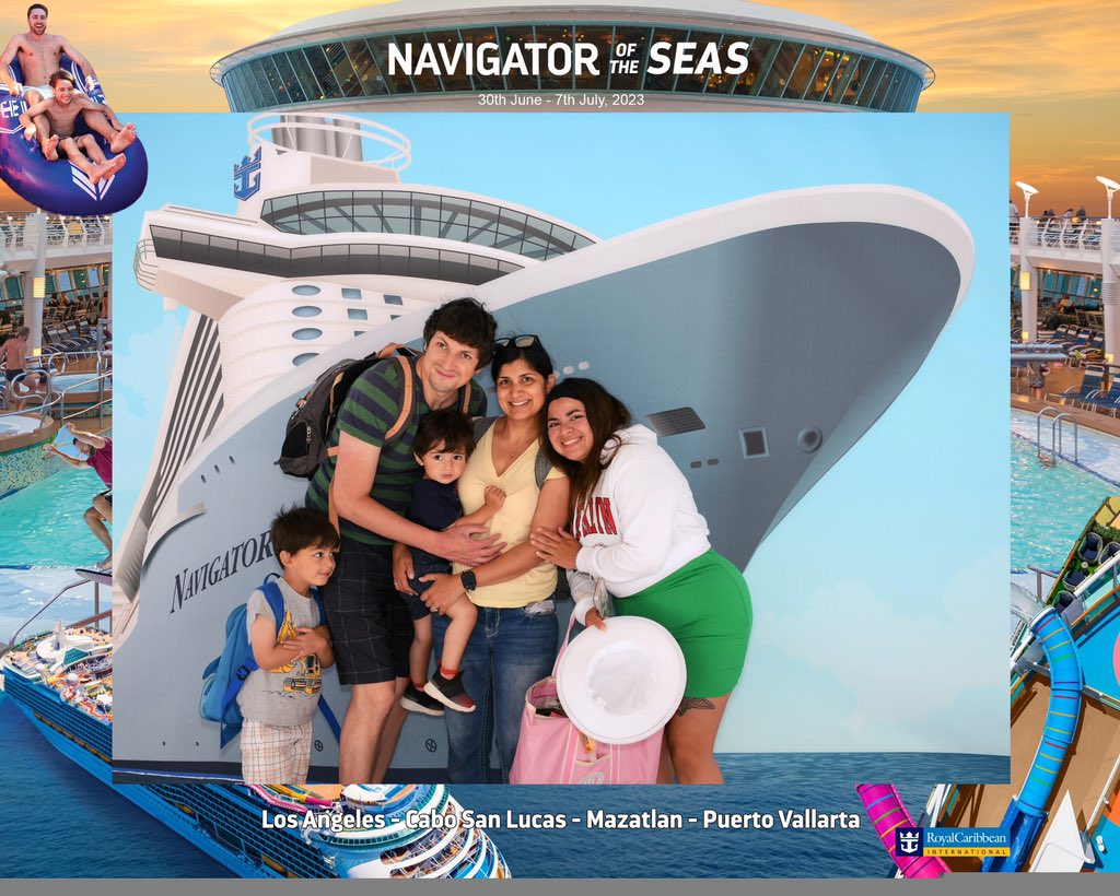 2sidedcruising's tweet photo. We had the best time celebrating our 13th anniversary on @RoyalCaribbean #NavigatorOfTheSeas this past week. Back to reality next week. #FamilyCruise https://t.co/zvGyUBXWiI