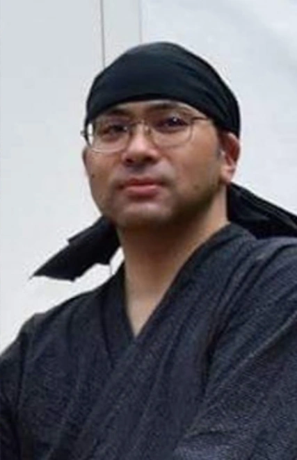 WatashiMOOK's tweet photo. El nuevo anime de Rurouni Kenshin nos genera un gusto amargo porque, al menos en nuestro caso, se nos hace muy difícil separar la obra del autor.

Muchas personas siguen sin saberlo pero Nobuhiro Watsuki, mangaka de Rurouni Kenshin, estuvo preso por poseer porn*grafía infantil. https://t.co/M7spP4UK50