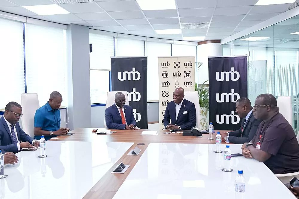 myumbbank's tweet photo. We end the 1st week of the 2nd half of the year on a high note. It is always a massive endorsement to be recognized by Mother Ghana’s greatest and most celebrated thought- leader #GCGL - The Graphic Communications Group Ltd.
 
Thread https://t.co/iR9D7CQSMY