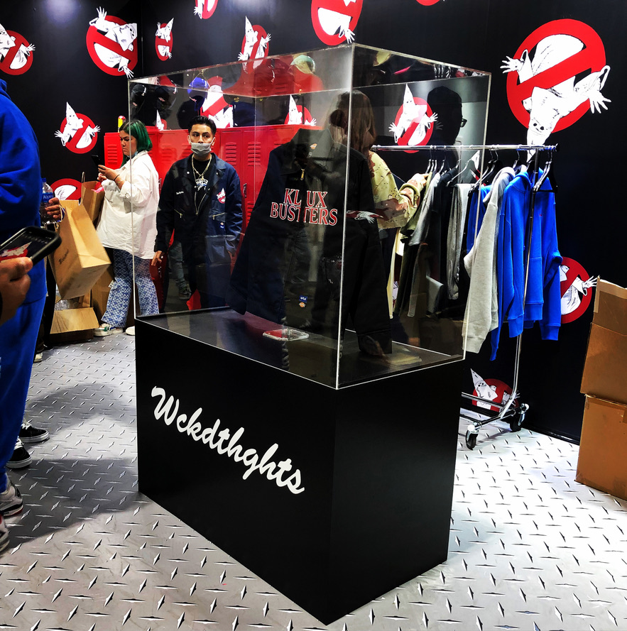 Graphicspider's tweet image. trade show booths display