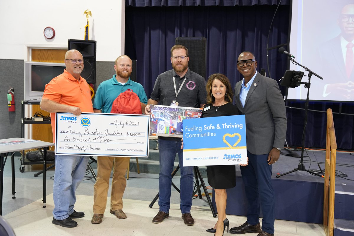 @AtmosEnergy is fueling 'Project Backpack' with our friends from the @forneyisd Education Foundation ensuring all students are ready for the first day of school.  Thank you @JustinEatherly for the opportunity!  #FuelingSafeandThrivingCommunities #bettertogether #schoolsupplydrive