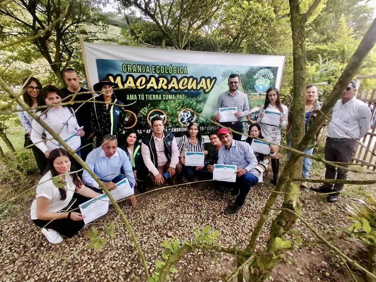 Alejandrocp_'s tweet photo. #Turismo || 🍃 Culminamos el Curso de Turismo de Naturaleza con La @CAR_Cundi en donde encontramos grandes retos como la articulación para gestionar financiación de proyectos de turismo.

Desde el @PartidoMIRA seguiremos acompañando al sector y a estás capacitaciones. 📚 https://t.co/GDcb2I1FAU