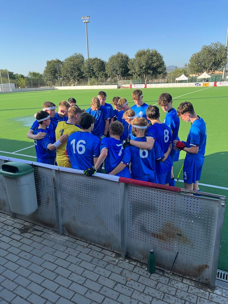 17U16's tweet photo. First game done and dusted. Disappointing first 20 mins to conceed 4 goals. But created chances and did not conceed anymore. 
SCO 0 - SPN 4
#brave 
POTM
Rory McLean 
@InverleithHC https://t.co/N3psB4wCGu