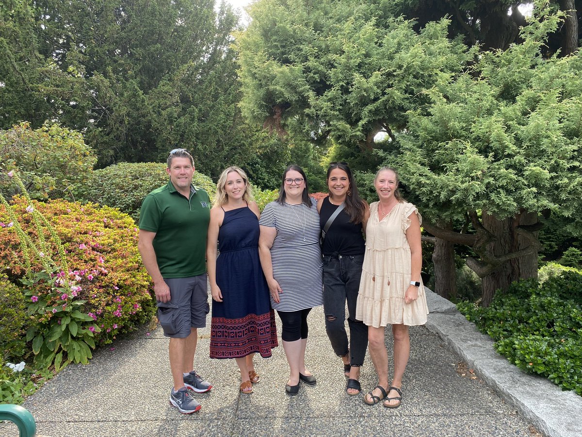 Tsandlia Van Ry | she/her | tweet media