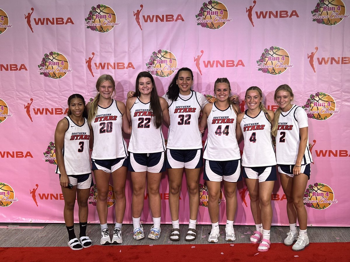 Game 2 Win 61-41. Platinum Bracket play tonight at 9:30 on court 12