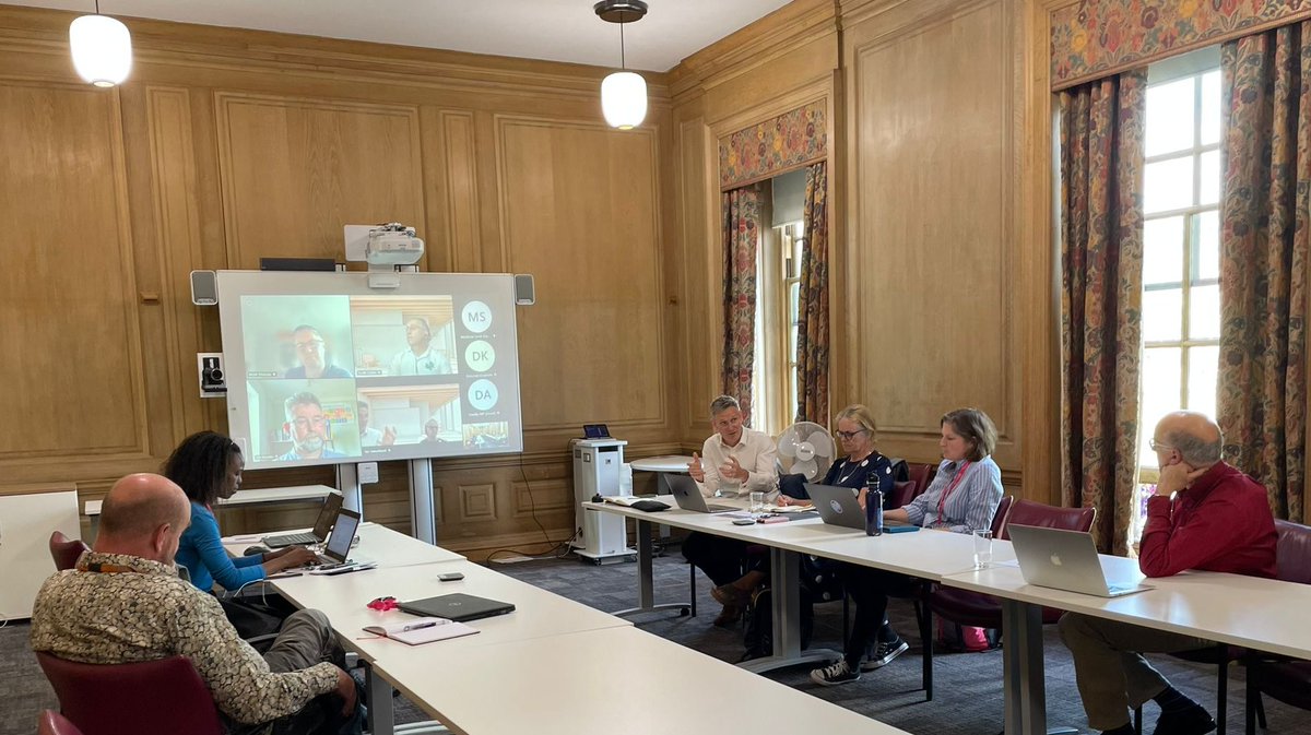 A very informative session in the last meeting, thanks to Oona Goldsworthy from <a href="/BristolOneCity/">Bristol City Office</a> Homes and Communities Board and Jez Sweetland from Bristol Housing Festival @Bristol_HF  for leading the discussion about housing in Bristol.