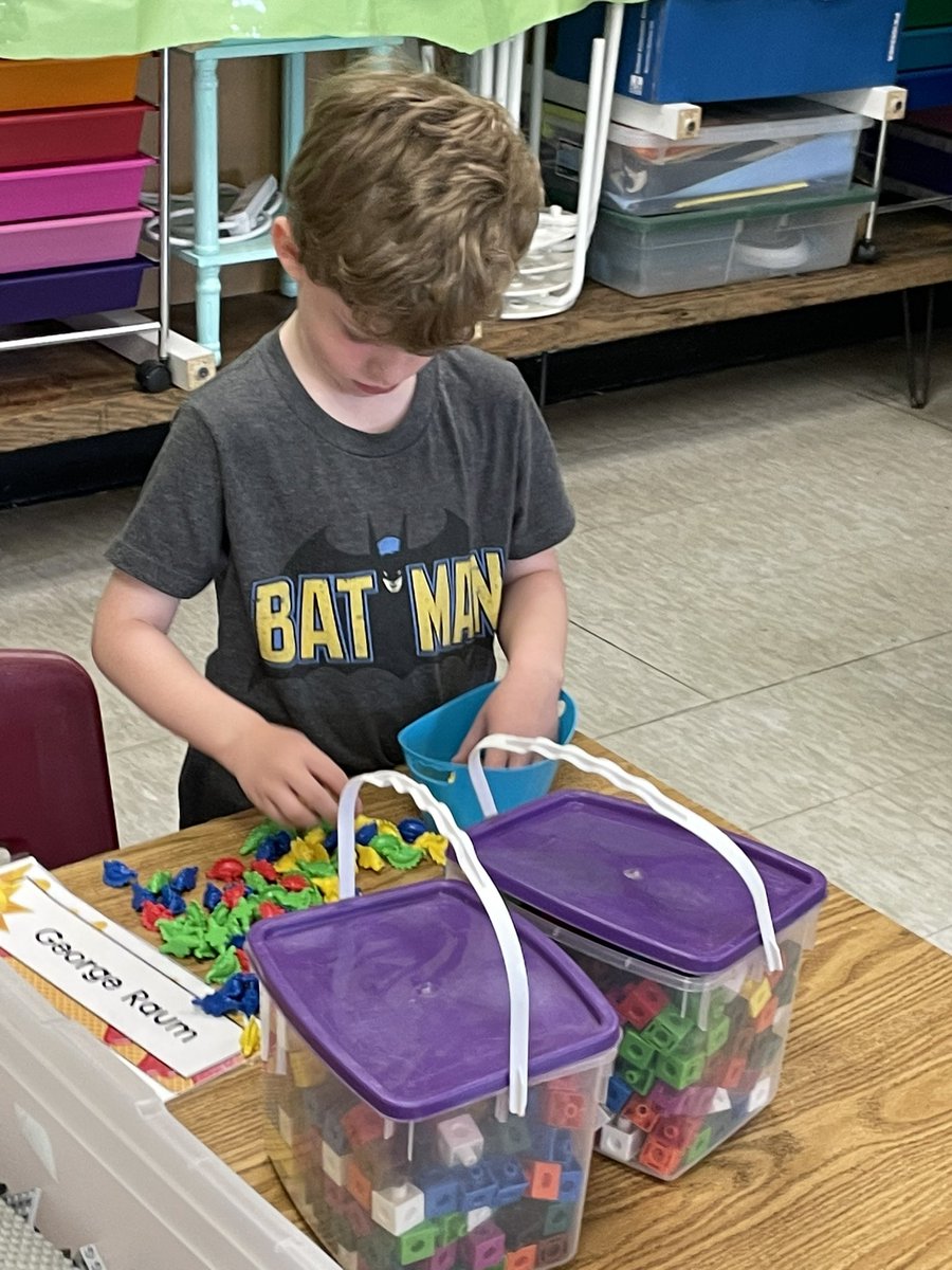 BlessingMahopac's tweet photo. 💛Playtime is the best time! 💙#kindercamp #principallife @MahopacSchools https://t.co/L5cyKIUvCs