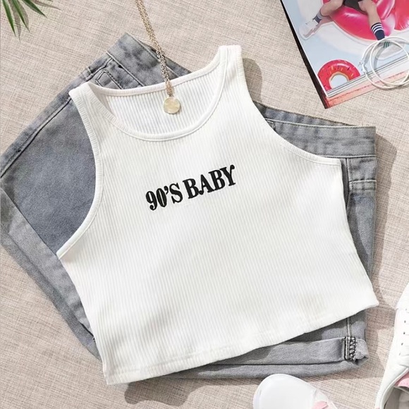 ngakats's tweet photo. So good I had to share! Check out all the items I'm loving on @Poshmarkapp #poshmark #fashion #style #shopmycloset: https://t.co/NSgnenqZ5v https://t.co/48dac39TD3