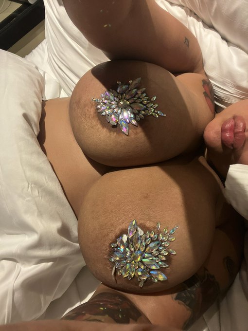 Shineeee Brighttttt https://t.co/iQPau1aTWS