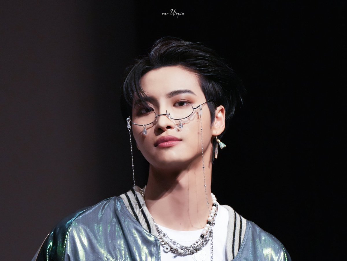 thinking about seonghwa tweet media