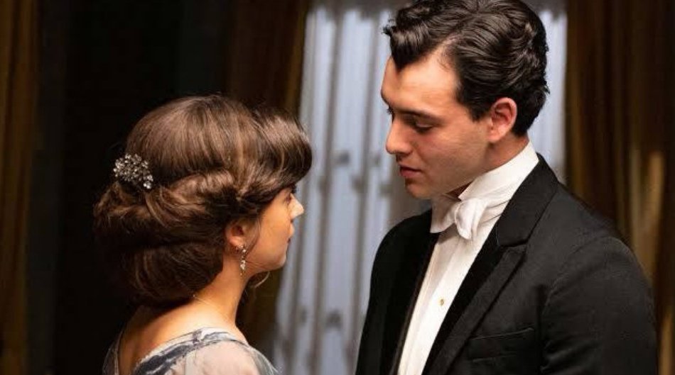 olmataix's tweet photo. #MiCurro 🐞 #MiMarcos ❤️ abandona el #Ejebachiller y se ha ganado el #Ejelicenciado tras mandar a esparragar a #Beatriu #soplasta. Cada día #lamonada 🐞se supera. #LaPromesa https://t.co/1CcFeFEGx6