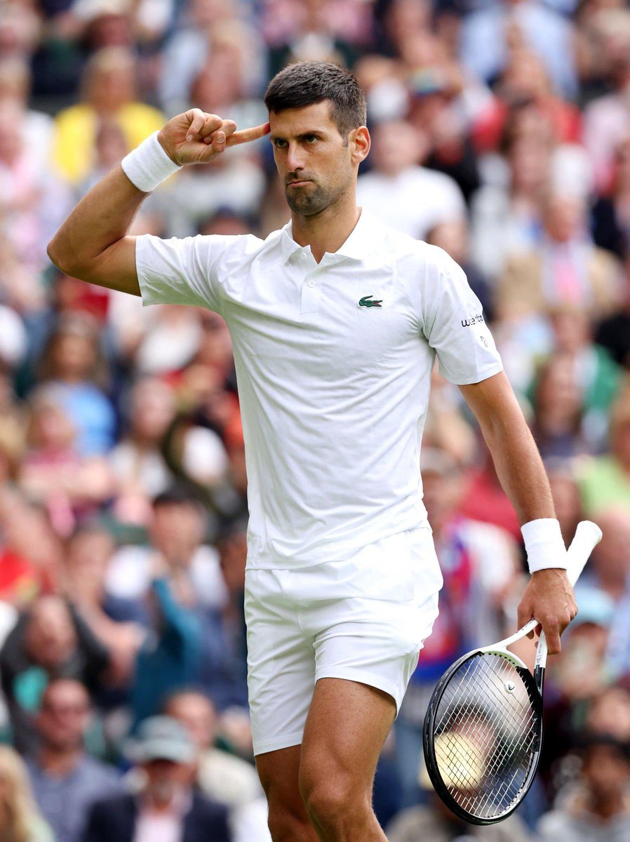 DRodenbyTennis's tweet photo. Djokovic’s recent results &amp; level of performances are becoming an actual joke. Playing at such a ridiculous standard in every aspect of his game - serve, return, movement, backhand, forehand, mental. 17-0 in Grand Slam matches in 2023, 51/54 sets won. 36-years-old. https://t.co/vykqMtpt8x