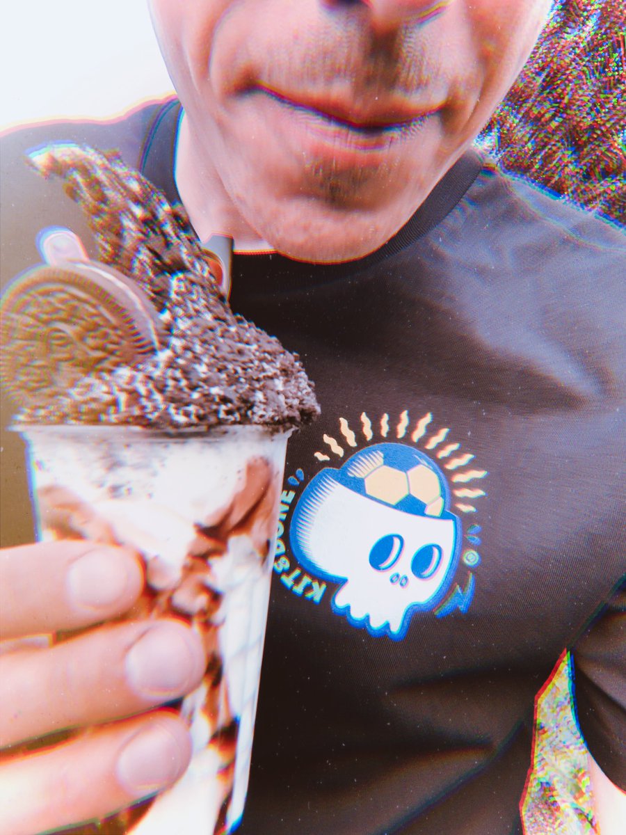 kitandbone's tweet photo. Testing the merchandise. 💀🍦⚽️ https://t.co/hxMJUCobQ5