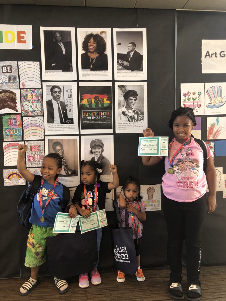 PhxLibrary's tweet image. Congratulations to this week’s #SummerReadingGame finishers! ☀️❤️📚 From #HarmonLibrary, there is Kayla &amp;amp; Kaliee Marie, along with Durpree, Blue Preeah &amp;amp; Damjia. From #PaloVerdeLibrary, say congrats to Olivia. You are all SUPER READERS! bit.ly/3PdM6rI