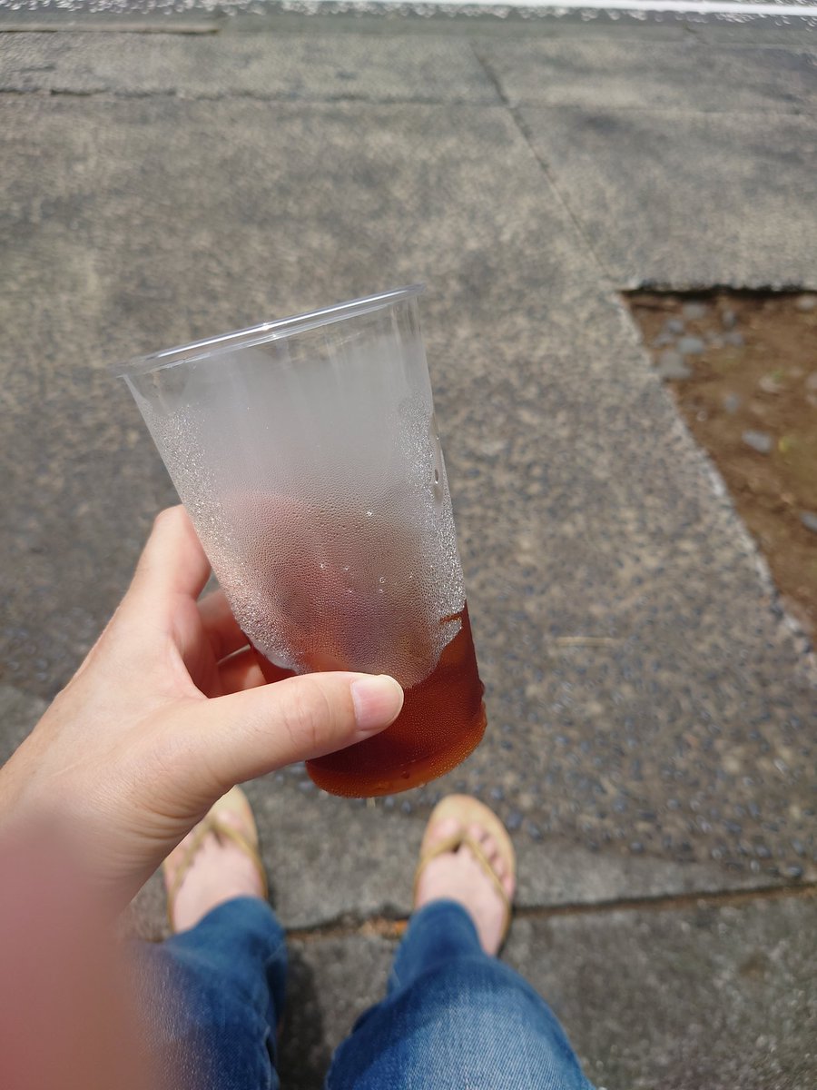 youarinrin's tweet photo. 美味しくて一気に飲んじゃった😁これ、なんとフリーコーヒー!開業目指して修行中なんだそうで。念願叶ったら飲みに行きます!この分のお代込で盛大にお支払いします(笑)#GOODLIFECOFFEE https://t.co/PrAJqhA686