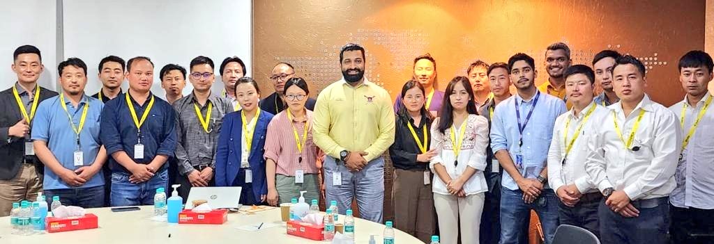 Indiainbhutan's tweet photo. The Embassy organized a 4-day workshop for 20 banking officials from Bhutan's central bank (Royal Monetary Authority) &amp; 5 commercial banks at @NPCI_NPCI and @RBI, Mumbai on fintech matters relating to UPI, BHIM, RuPay. Strengthening cross-border digital connectivity b/w 🇮🇳-🇧🇹 https://t.co/Ey8qKkz0NN