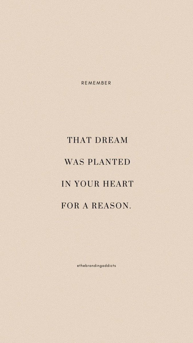 ForsbergJillian's tweet photo. ✨🕯️✨Reminder for those of us #querying #amquerying 

Just keep going. I had zero rejection flowers to paint this week, lots of surprises, and promising good news around the corner. It will happen, writers! #WritingCommunity #HistoricalFiction #mswl https://t.co/YmFsFeQp8X
