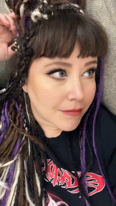 Feeling this hair today. 🫣🥰 #bbw #ssbbw #bbwporn https://t.co/WMxDRdC0wW<a href="/tag/bbw"class="tags">#bbw</a><a href="/tag/ssbbw"class="tags">#ssbbw</a><a href="/tag/bbwporn"class="tags">#bbwporn</a>